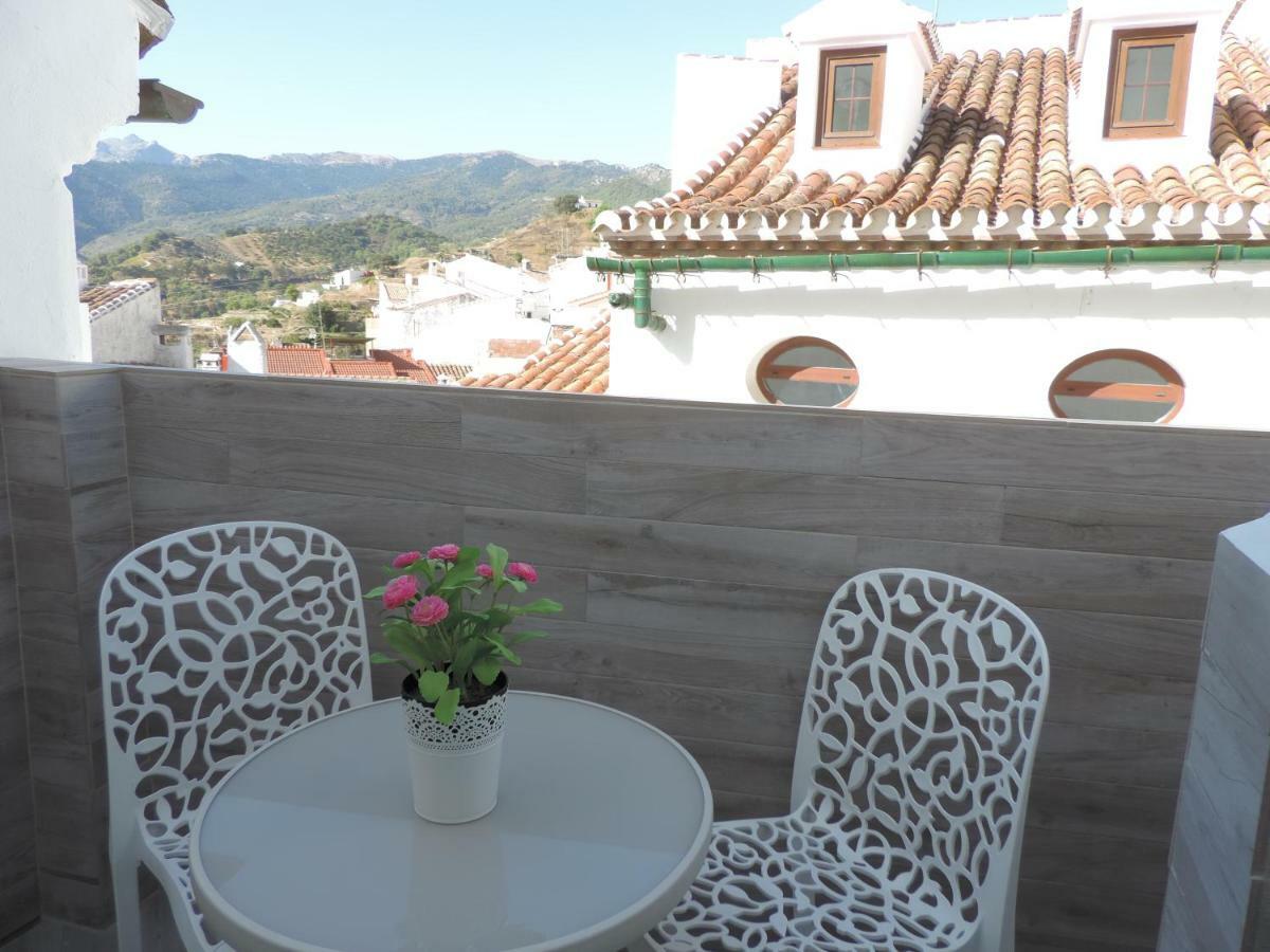 Casa Las Tres Conchas Yunquera エクステリア 写真
