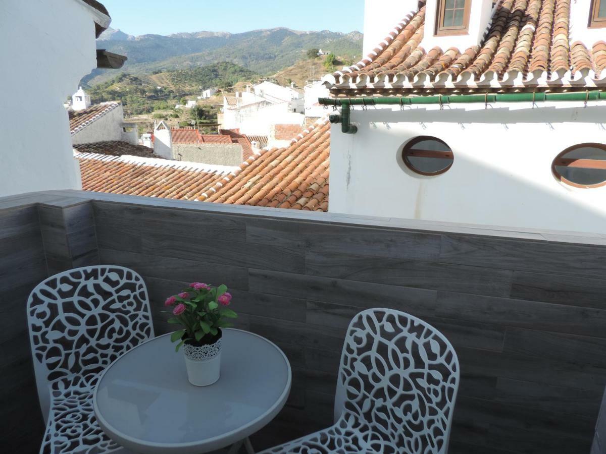 Casa Las Tres Conchas Yunquera エクステリア 写真