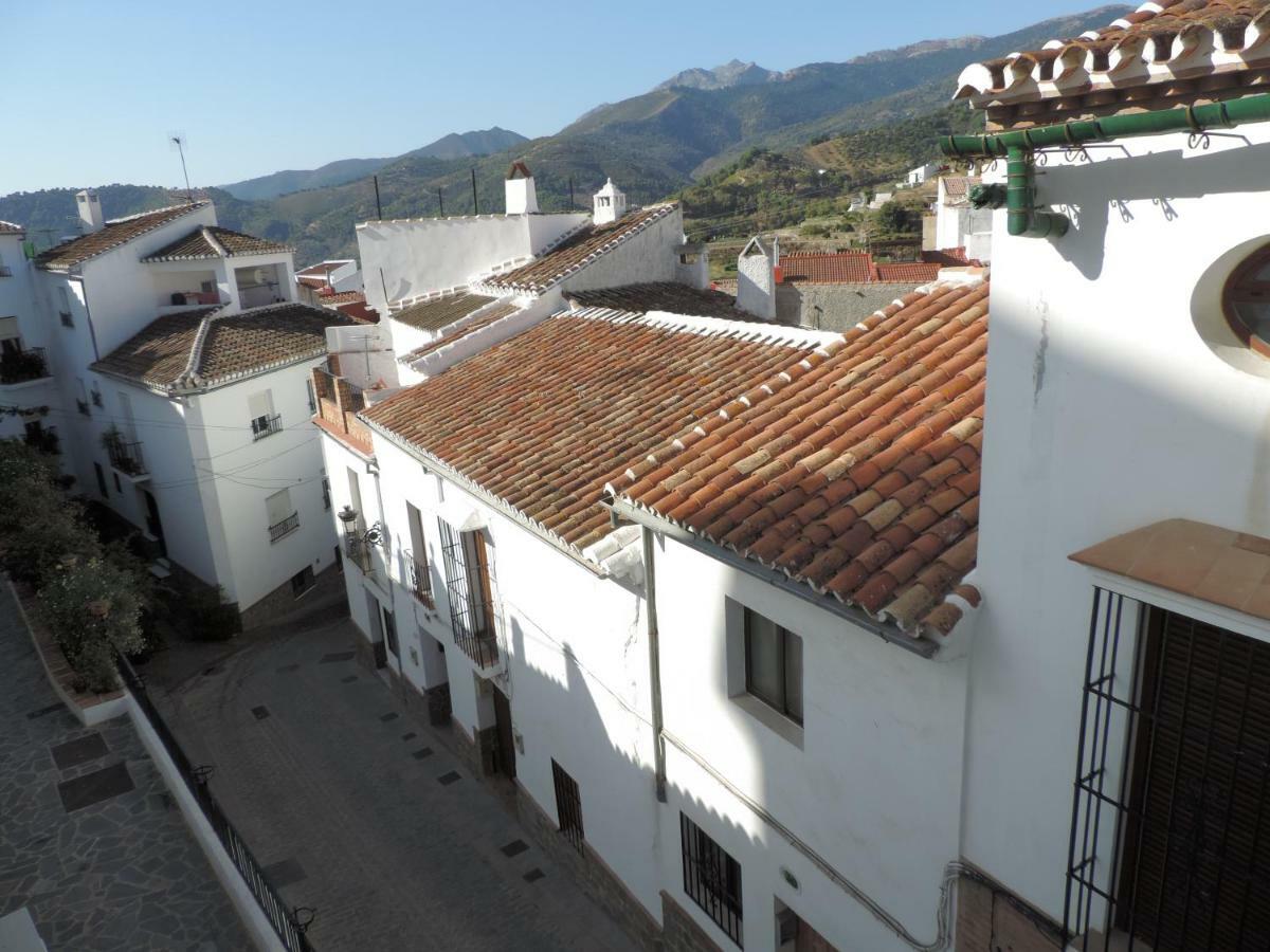 Casa Las Tres Conchas Yunquera エクステリア 写真